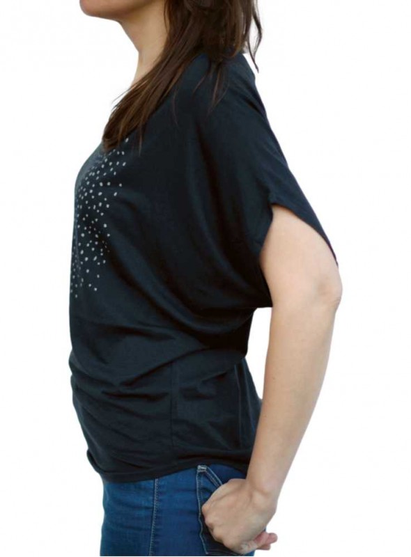 Bambusbluse med print Meteor med flagermusærmer